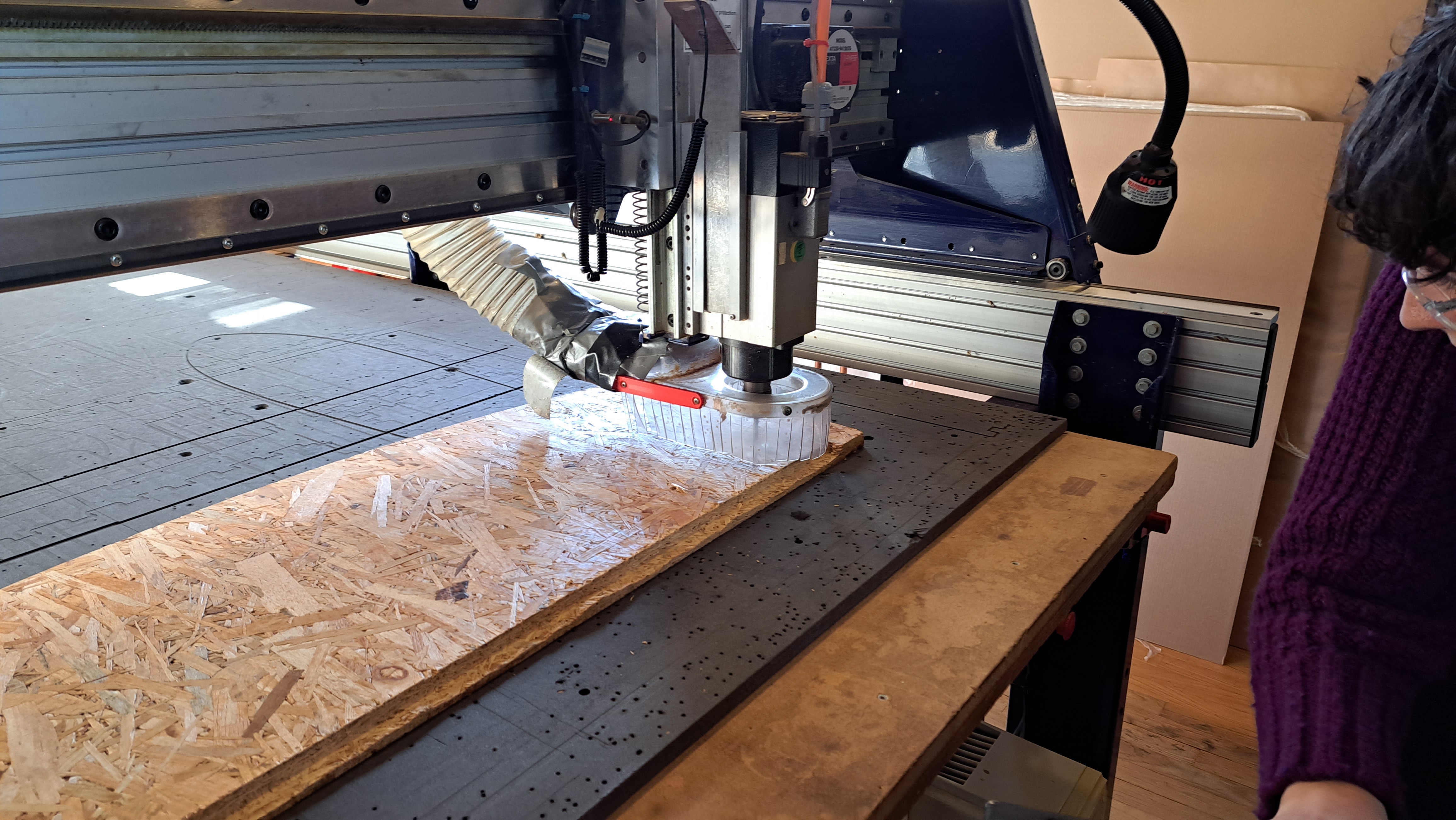 cnc milling in process